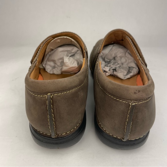 Clarks Comfort Shoes Slip On Leather Un Loop Ave Clog Women’s Size 11 - Picture 8 of 10